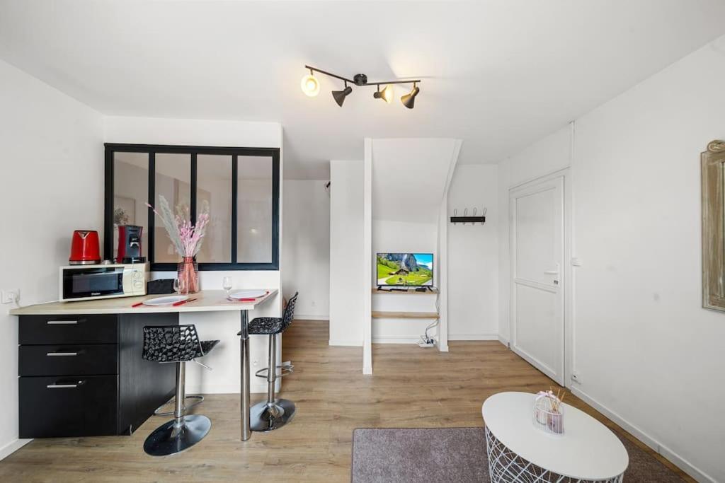 La Vie En Rose, Studio Cv Beaune Beaune  Extérieur photo